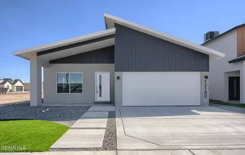 3824 Course St, El Paso, TX 79938