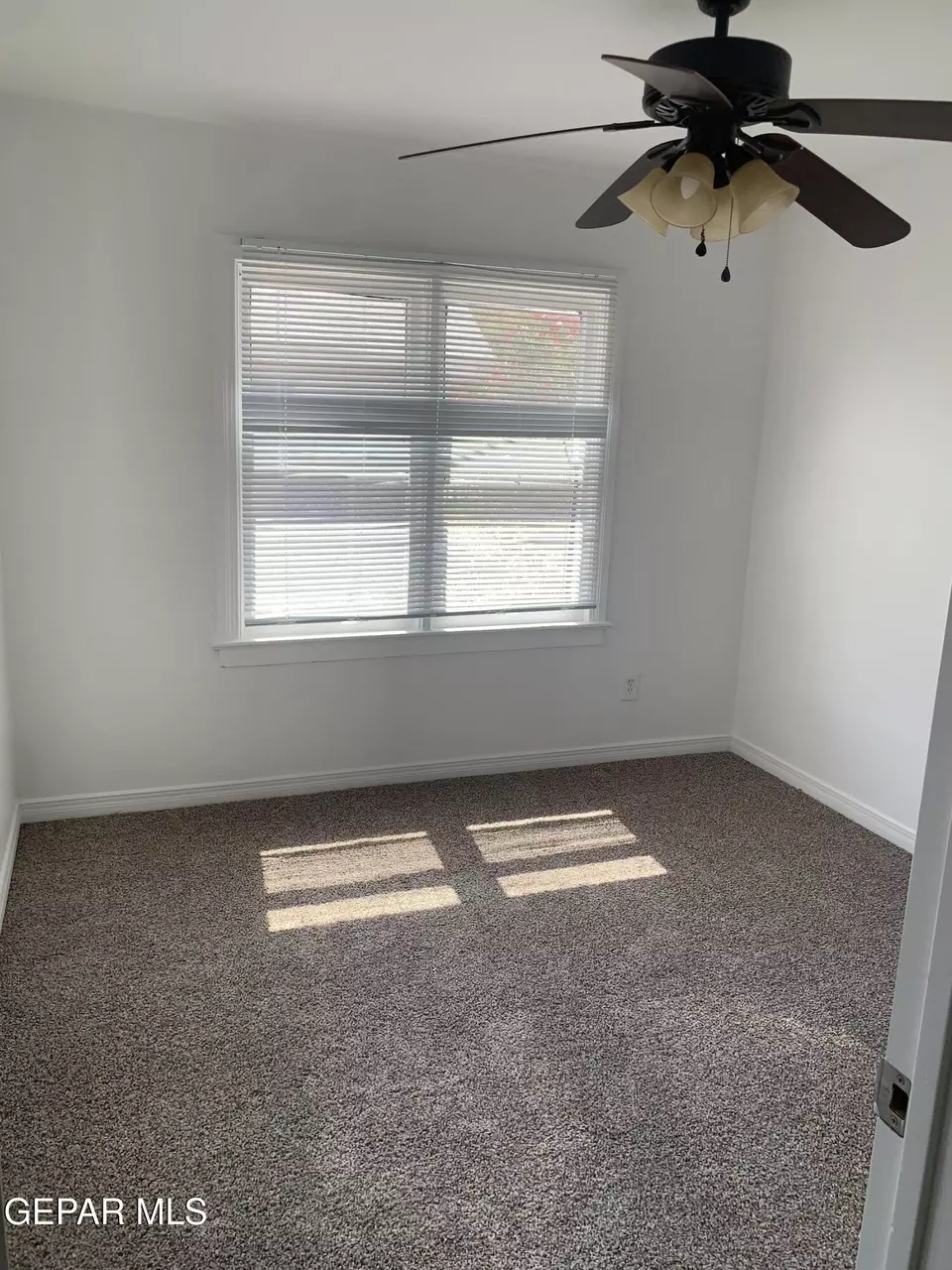 Bedroom - 423 N Carolina Dr, El Paso, TX 79915 photo 2 of 3