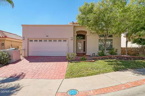 1513 Via Appia St, El Paso, TX 79912