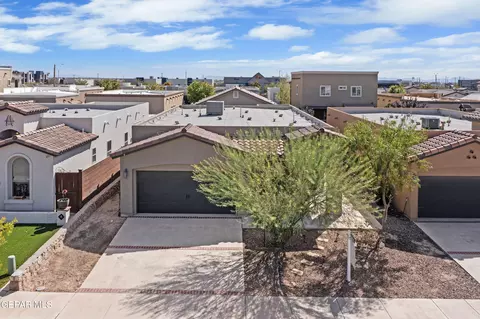 13518 Hazlewood St, Horizon City, TX 79928