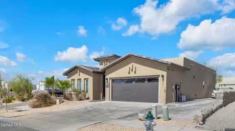 901 Desert Verbena Cir, Socorro, TX 79927