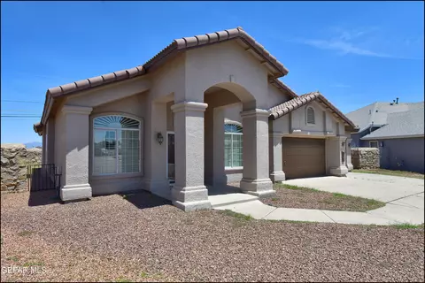 7391 Del Sol Way, Canutillo, TX 79835