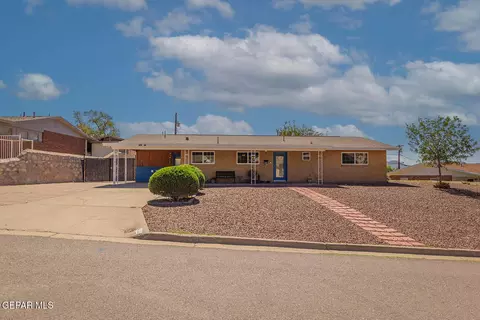 4236 Hampshire Ln, El Paso, TX 79902