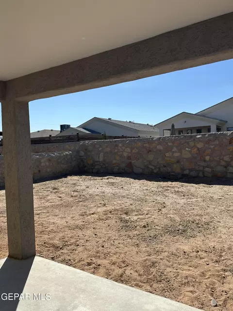 Exterior - 15028 Method Ave, El Paso, TX 79938 photo 2 of 8
