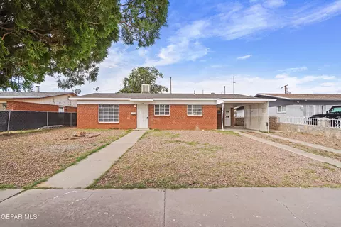 9139 Mount Etna Dr, El Paso, TX 79924