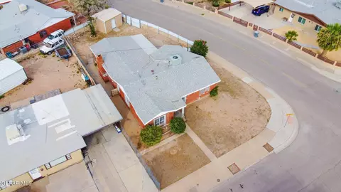 1117 Zuni Pl, El Paso, TX 79925