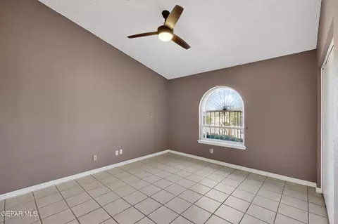 Bedroom - 7212 Orizaba Ave, El Paso, TX 79912 photo 4 of 5