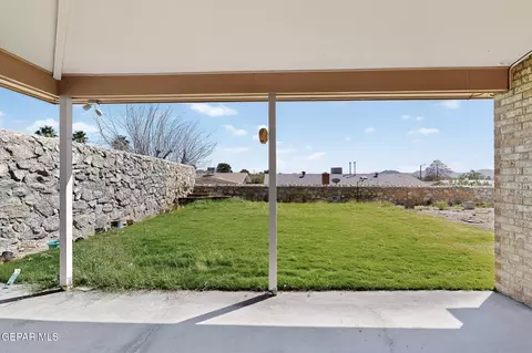 Exterior - 7212 Orizaba Ave, El Paso, TX 79912 photo 3 of 5