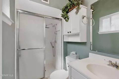 Bath - 7212 Orizaba Ave, El Paso, TX 79912 photo 2 of 3