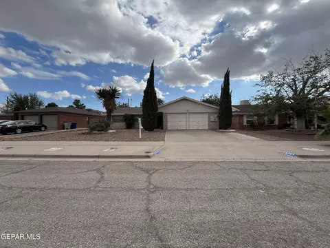 8704 Darlina Dr, El Paso, TX 79925