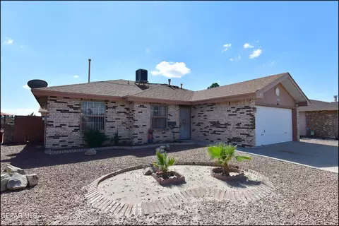11968 Diego Rivera Dr, El Paso, TX 79936