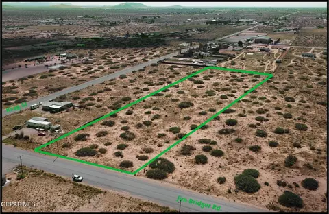 14472 Jim Bridger Rd, El Paso, TX 79938