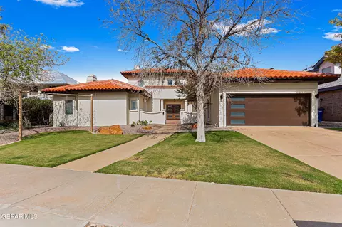 5661 Cortina Dr, El Paso, TX 79912