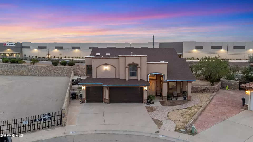 Exterior - 12000 Stansbury Dr, El Paso, TX 79928 photo 10 of 14
