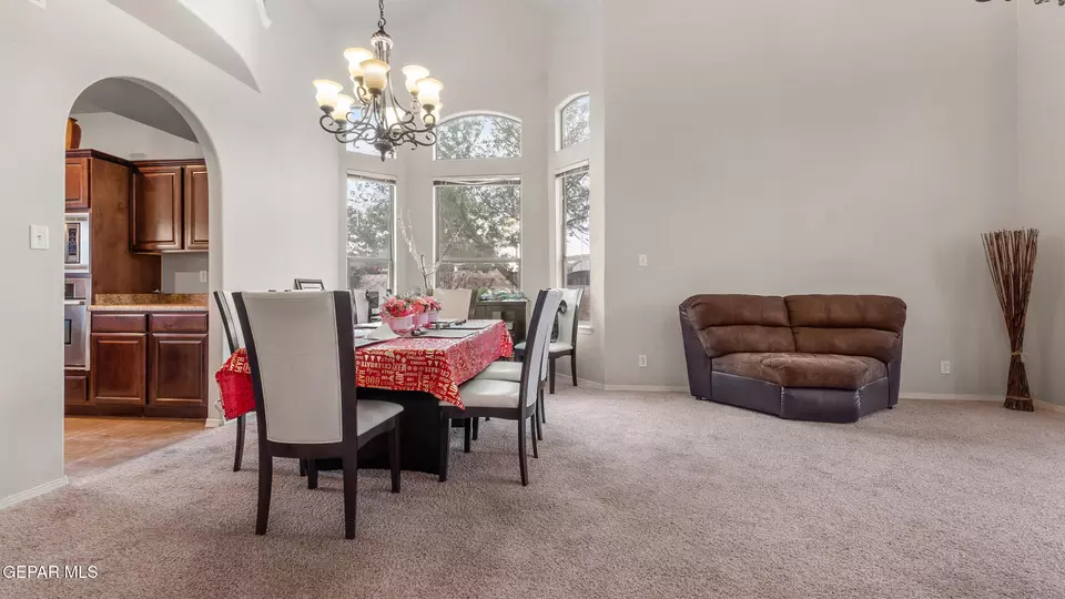 Dining - 12000 Stansbury Dr, El Paso, TX 79928 photo 2 of 3