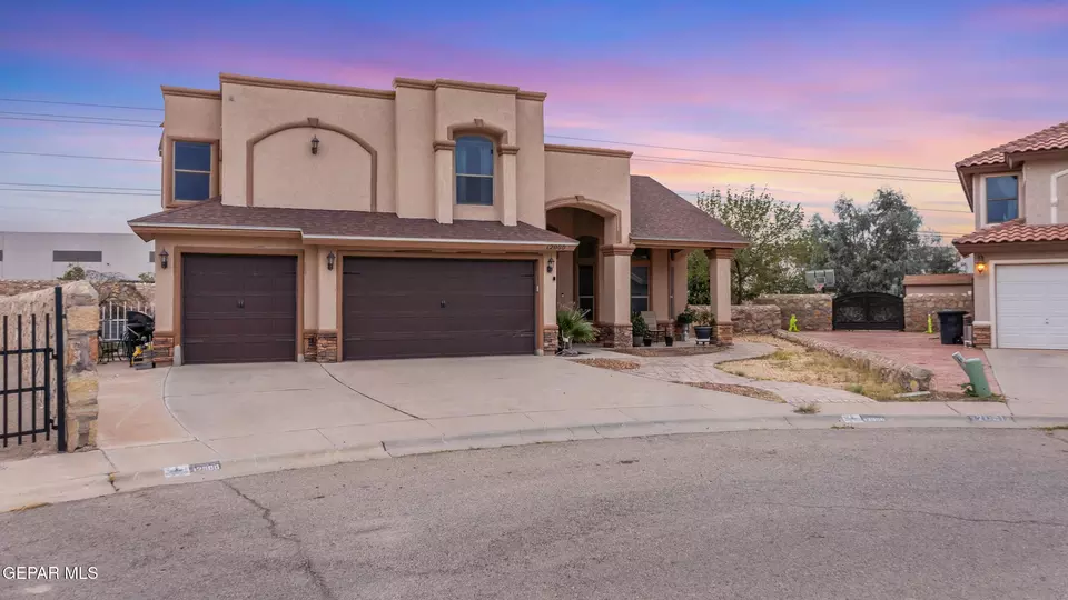 Exterior - 12000 Stansbury Dr, El Paso, TX 79928 photo 11 of 14