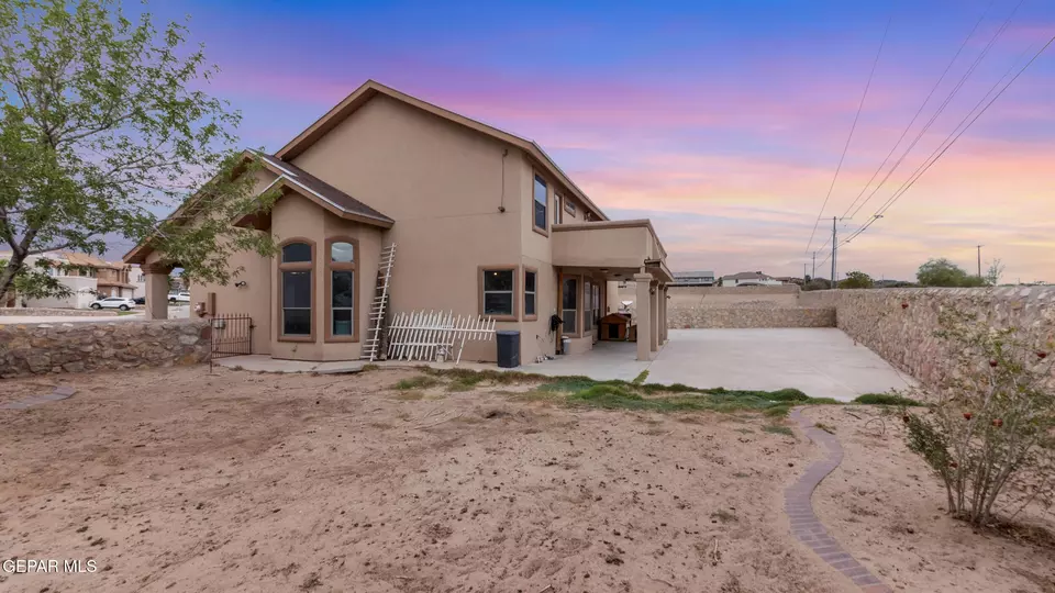 Exterior - 12000 Stansbury Dr, El Paso, TX 79928 photo 5 of 14