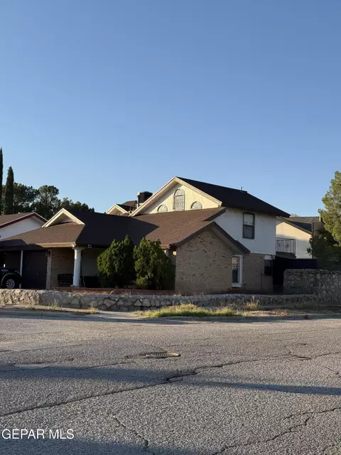 11539 Clear Lake Way, El Paso, TX 79936