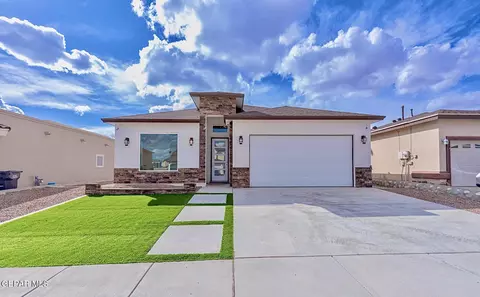 753 Desert Silver Dr, Horizon City, TX 79928