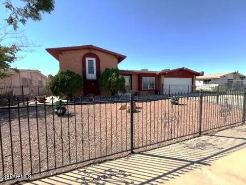 3453 Guthrie St, El Paso, TX 79935