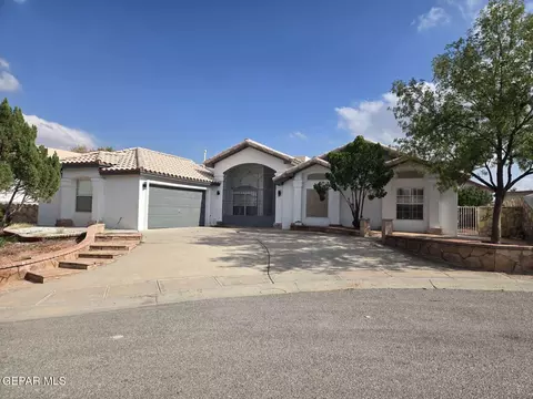 105 Chalk Mountain Ct, Santa Teresa, NM 88008