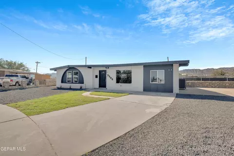 5500 Edinburg Dr, El Paso, TX 79924