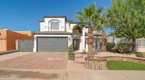 1265 Olga Mapula Dr, El Paso, TX 79936