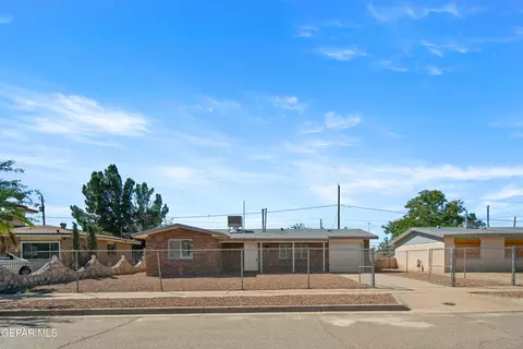 215 Maravilla Dr, El Paso, TX 79907