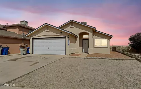 3672 Tierra Alba Dr, El Paso, TX 79938