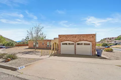 237 Moonglow Dr, El Paso, TX 79912