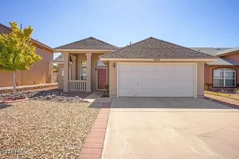 3352 Broken Bow St, El Paso, TX 79936