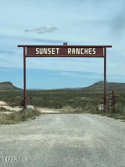 76 Tsp 5 Sec 18 Tp Sun Rches #LOT 4, Sierra Blanca, TX 79851