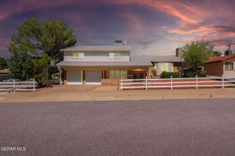 10145 Camwood Dr, El Paso, TX 79925