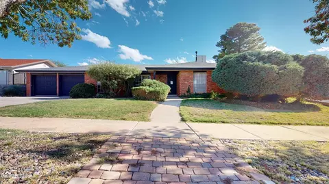 720 Somerset Dr, El Paso, TX 79912