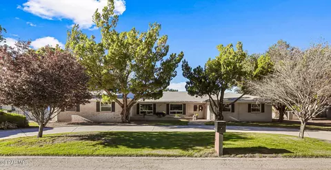 717 Live Oak Dr, El Paso, TX 79932