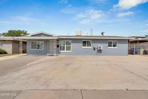 5509 Raymond Telles Dr, El Paso, TX 79924