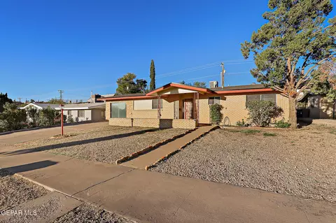 6209 Twilight Ln, El Paso, TX 79912