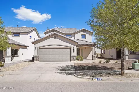 792 Lincolnshire St, El Paso, TX 79928