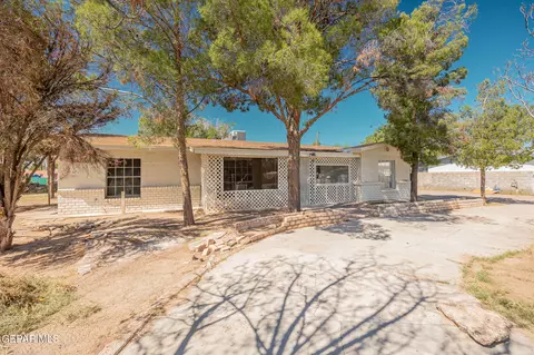 10368 Potencia Dr, Socorro, TX 79927