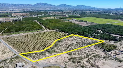 230 Sandy Creek Rd, Anthony, NM 88021