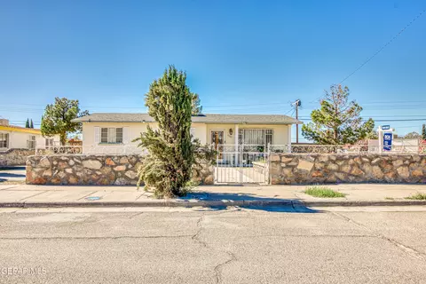 1121 Belen Rd, El Paso, TX 79915