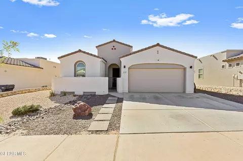 237 Emerald Sun Dr, El Paso, TX 79928