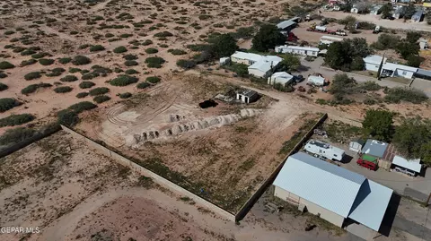 233938 Turf Rd, El Paso, TX 79938