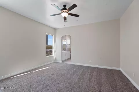14001 Paseo Original Ct, Horizon City, TX 79928