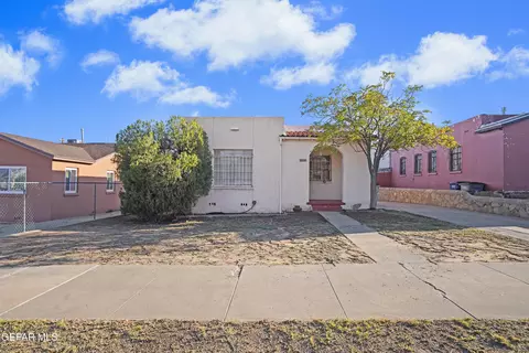 3018 Sacramento Ave, El Paso, TX 79930