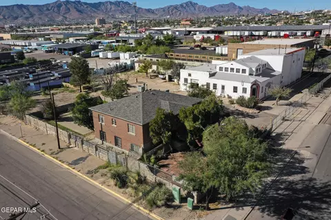 305 N Clark Dr, El Paso, TX 79905