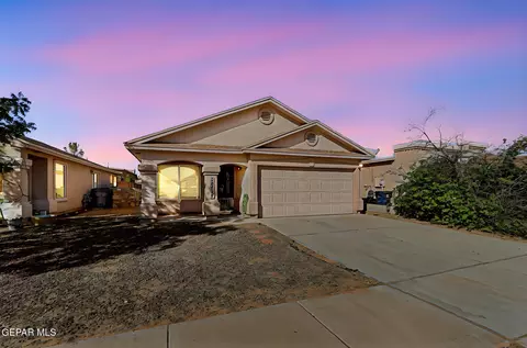 12717 Lorenzo Frias Dr, El Paso, TX 79938