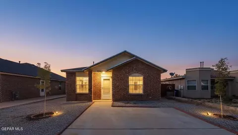 12237 Tierra Maya Dr, El Paso, TX 79938