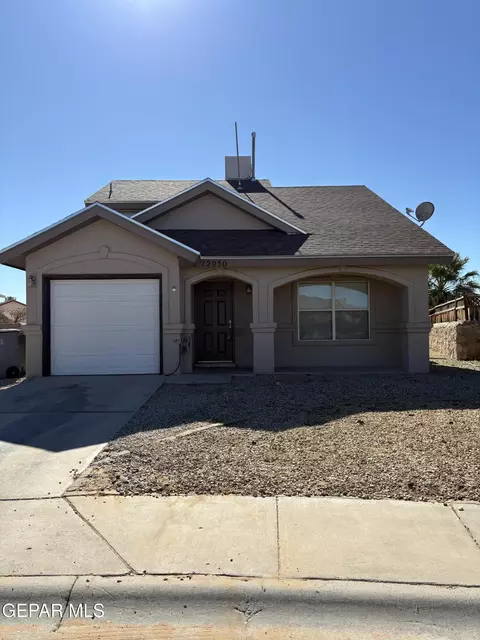 12050 Hosea St, El Paso, TX 79936