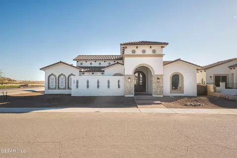 300 Rio Del Rancho Ct, El Paso, TX 79932